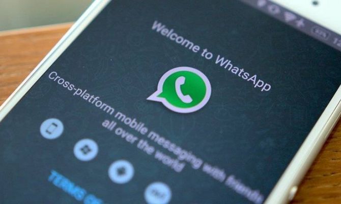 С 1 января на части смартфонов перестанет работать WhatsApp