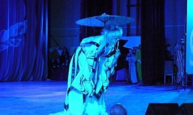 Туляков приглашают совершить путешествие в древнюю Японию