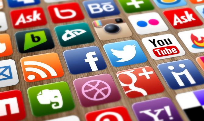 Военным, учителям и медикам предлагают запретить вести страницы в соцсетях