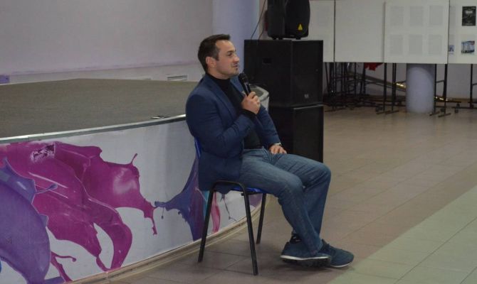 Призер Олимпийских игр в Афинах Дмитрий Носов встретился с тульскими студентами