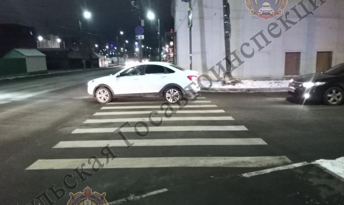 В Туле водитель Citroën на переходе сбил пешехода