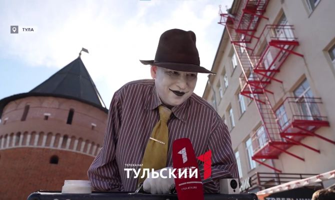 Умер артист "Театрального дворика" под псевдонимом "Непредсказуемый предсказатель"