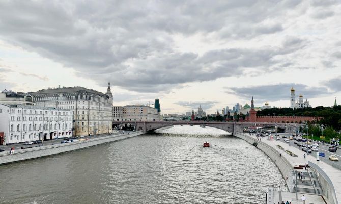 Жители Тулы стали чаще бывать в Москве и реже читать в метро