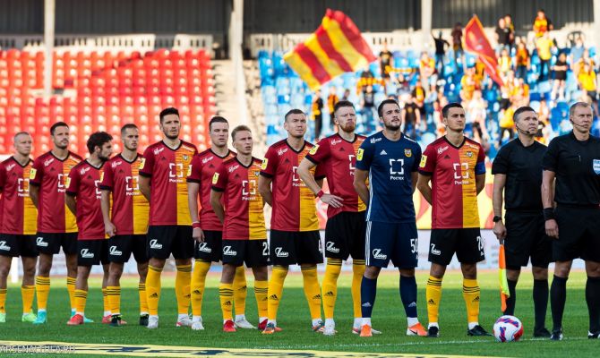 Тульский «Арсенал» обыграл «Крылья Советов» и  заработал первые очки