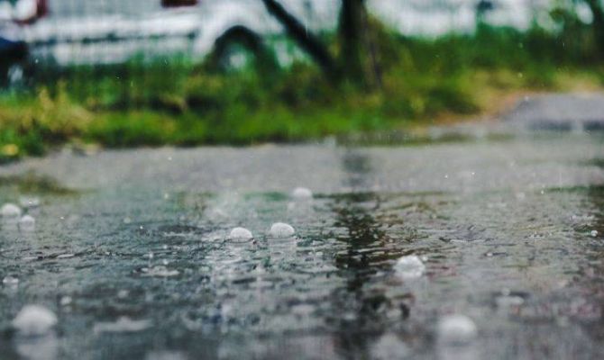На Центральную Россию обрушатся ливни и град