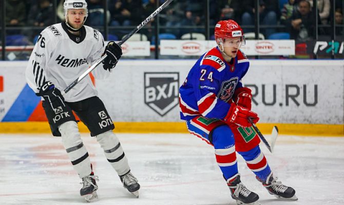 Губернатор Алексей Дюмин поздравил АКМ с победой