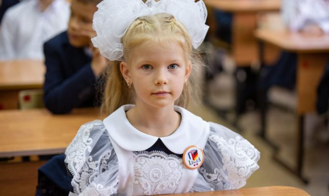 В следующем году в России утвердят ГОСТ на школьную форму