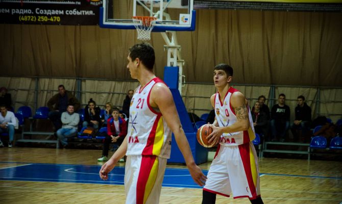 18 декабря БК "Арсенал" сыграет вторую игру с "Нефтехимиком" из Тобольска