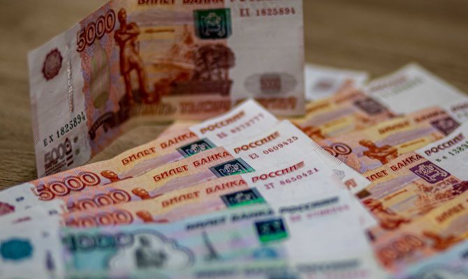 Дончанина оштрафовали на 300 тысяч рублей за аферу с соцконтрактом