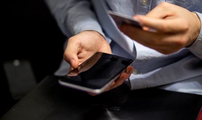 55-летняя женщина из Тулы лишилась 460 тысяч рублей