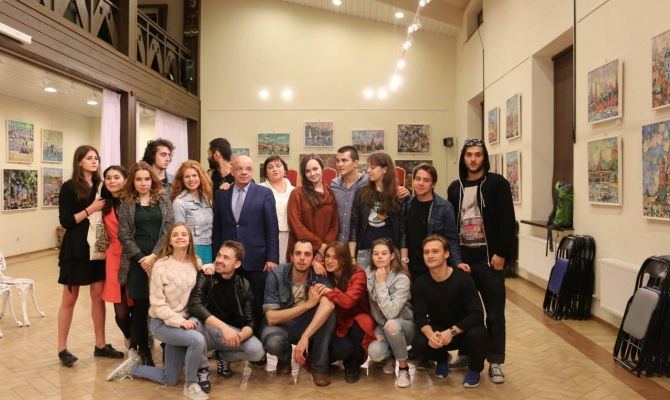 Студенты Константина Райкина покажут «Бесприданницу» в музее-заповеднике В.Д. Поленова 