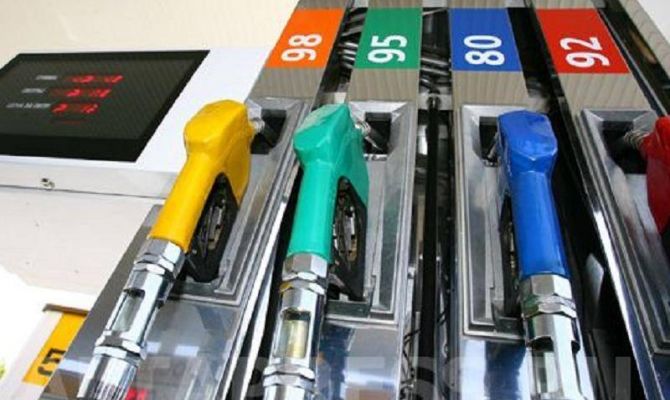 Насколько в Туле подорожает бензин в 2017 году