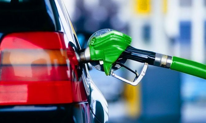 Где в Европе самый доступный бензин 