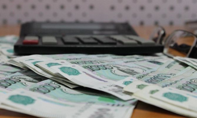Пенсии и пособия по безработице в России станут выше в 2019 году