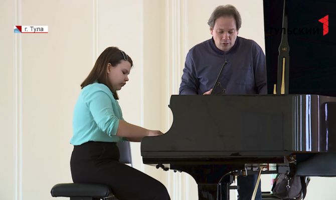 «Денис Мацуев зажигает звезды»: в Туле ищут юных талантливых исполнителей