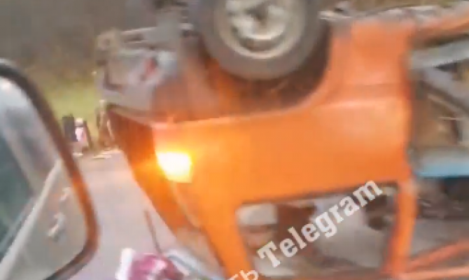 В Тульской области на подъезде к Щекино перевернулась «Ока»