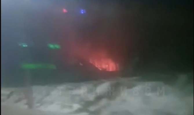 Утром 22 ноября в Туле в "Долине Х" загорелась летняя веранда