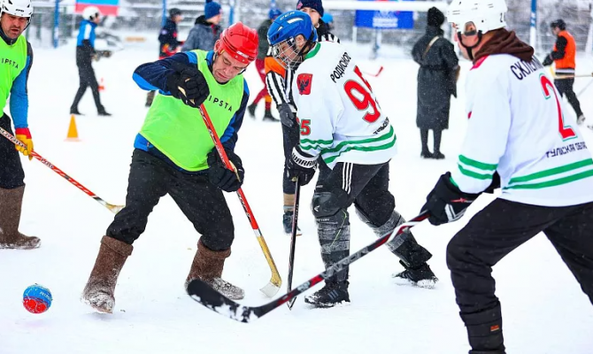 В Веневе пройдет турнир по хоккею в валенках среди трудовых коллективов области