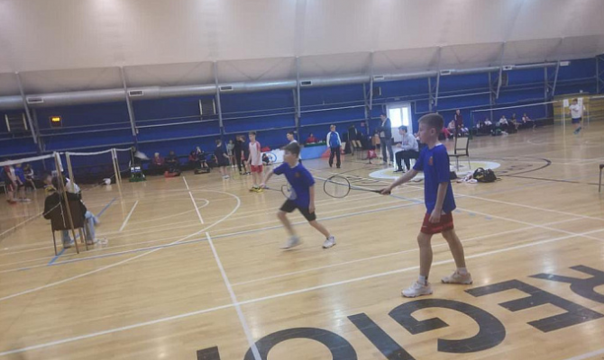 Туляки вошли в десятку сильнейших на Всероссийских соревнованиях по бадминтону