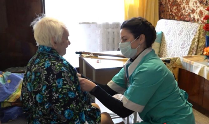 Социальные работники в Туле рассказали о подводных камнях своей профессии