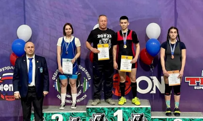 Туляки заняли третье место на первенстве России по пауэрлифтингу