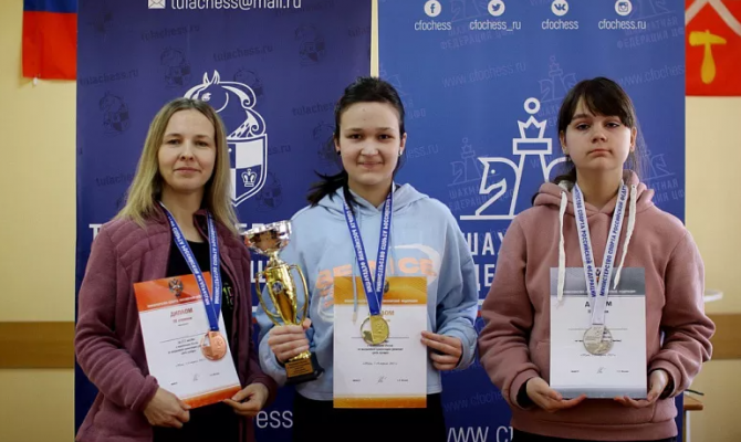 Тулячка стала чемпионкой России по решению шахматных композиций