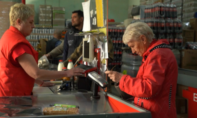 В тульском "Светофоре" за 8 месяцев продали больше 4 тысяч просроченных молочных продуктов