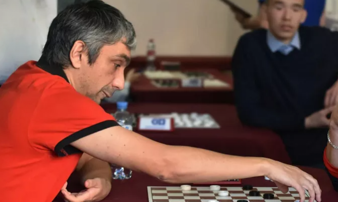 Туляк выиграл открытые соревнования Республики Беларусь по стоклеточным шашкам