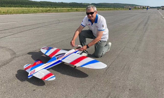 Туляк завоевал серебро на Всероссийских соревнованиях по авиамодельному спорту