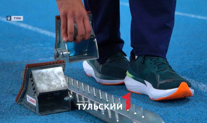 Чемпионы России объяснили правила выбора обуви для бега
