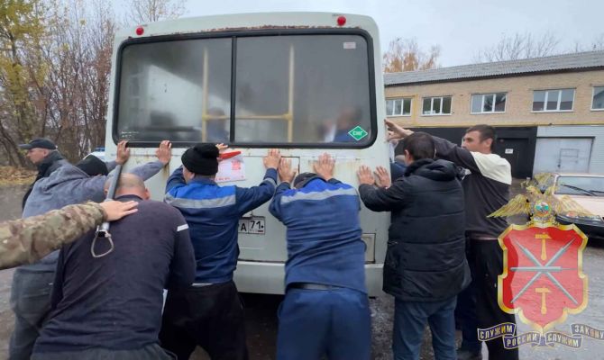 В центре Тулы около Белоусовского парка почти 30 мигрантов работали незаконно