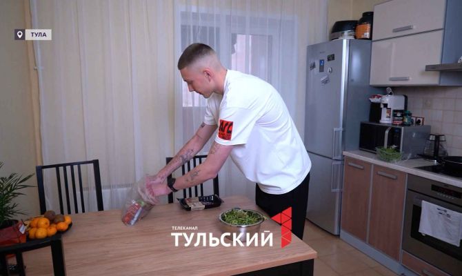 Участник шоу Ивлева раскрыл закулисье программы "Полная посадка"