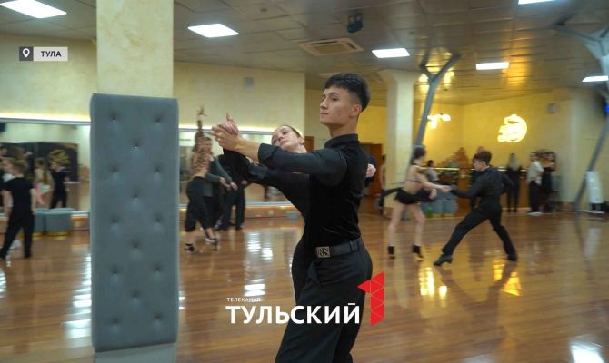 Танцоры клуба "Star Line" привезли с соревнований десятки медалей