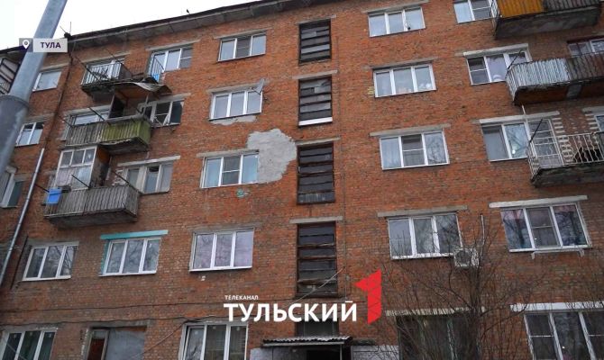 Пятиэтажка в Туле поневоле превратилась в хаммам