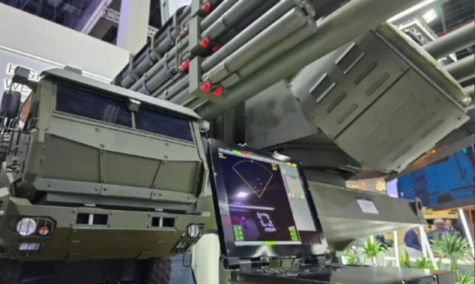«Панцирь‑СМД‑Э» показали на World Defence Show в Эр-Рияде