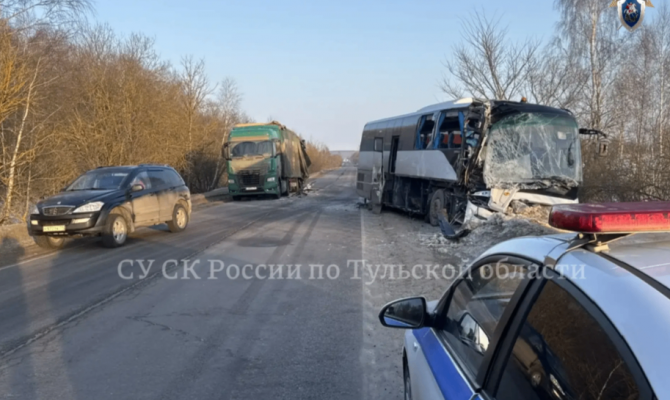 Стали известны подробности ДТП под Алексином с автобусом