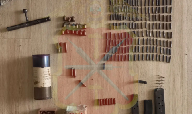 67-летняя пенсионерка из Узловой собрала дома склад боеприпасов