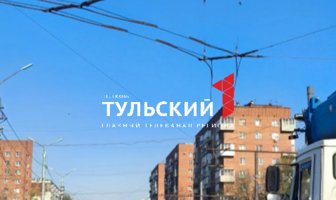 5 мая улица Металлургов в Туле встала в 10-балльной пробке