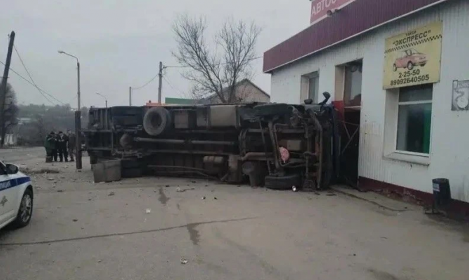 5.5 лет колонии за смертельное ДТП: под Чернью пьяный водитель легковушки столкнулся с грузовиком
