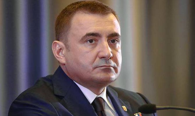 Алексей Дюмин выразил соболезнования в связи с гибелью посла России в Турции Андрея Карлова