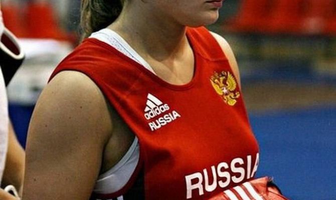 Тулячка Дарья Абрамова прошла в полуфинал чемпионата Европы по боксу