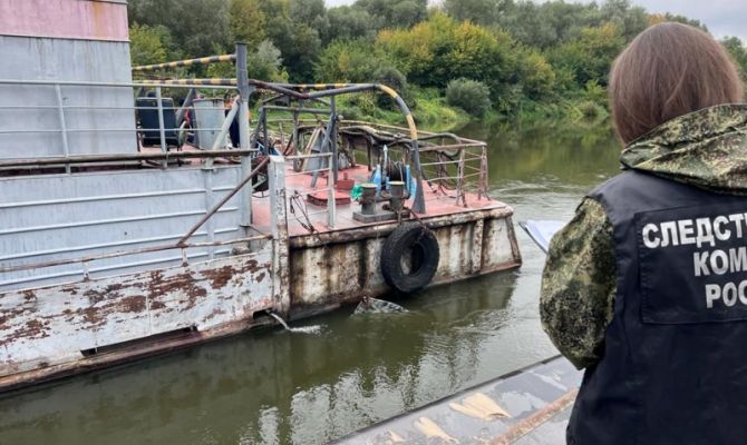 По факту столкновения на Оке в Алексине лодки с баржей возбуждено уголовное дело