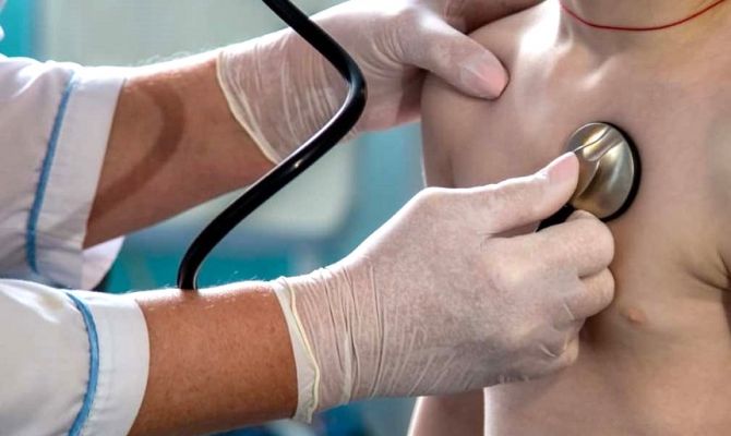 Эксперты ОМС рекомендуют тульским родителям привести детей на медосмотр