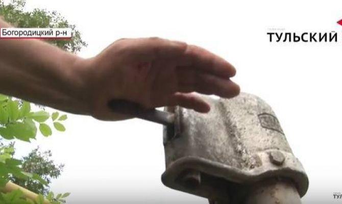 В деревне под Тулой нет ни одного источника питьевой воды. РЕПОРТАЖ