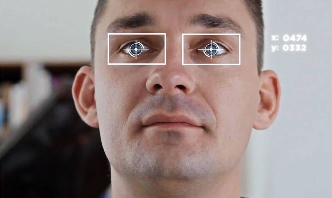 Российские ученые разрабатывают для инвалидов управляемую взглядом коляску