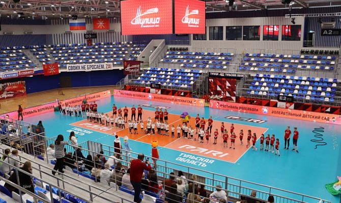 В Туле прошел фестиваль «Волейбольный Новый год»