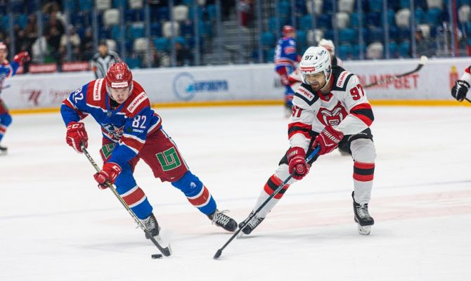 АКМ минимально уступил «Молоту» в домашнем матче