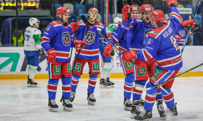 Тульский АКМ впервые в истории вышел в плей-офф Всероссийской хоккейной лиги