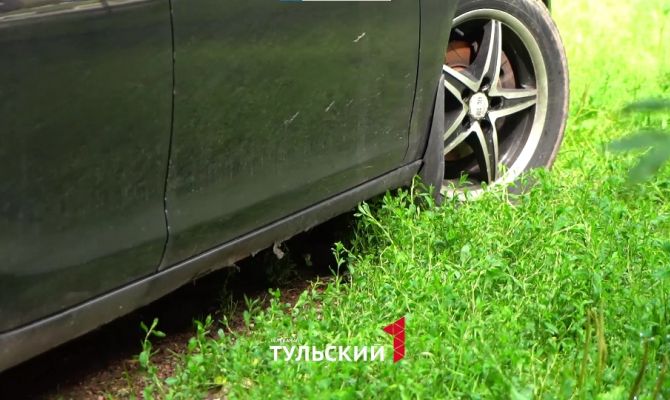 В Туле нашли управу на любителей парковаться на газонах