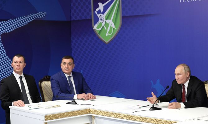 На форуме «Россия – спортивная держава» Владимиру Путину презентовали спорткомплекс «Тулица»